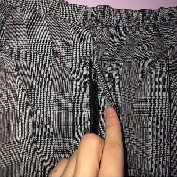 Forever 21 Plaid Paper Bag Waist Ankle Pants with Tie - Picture 3 of 5